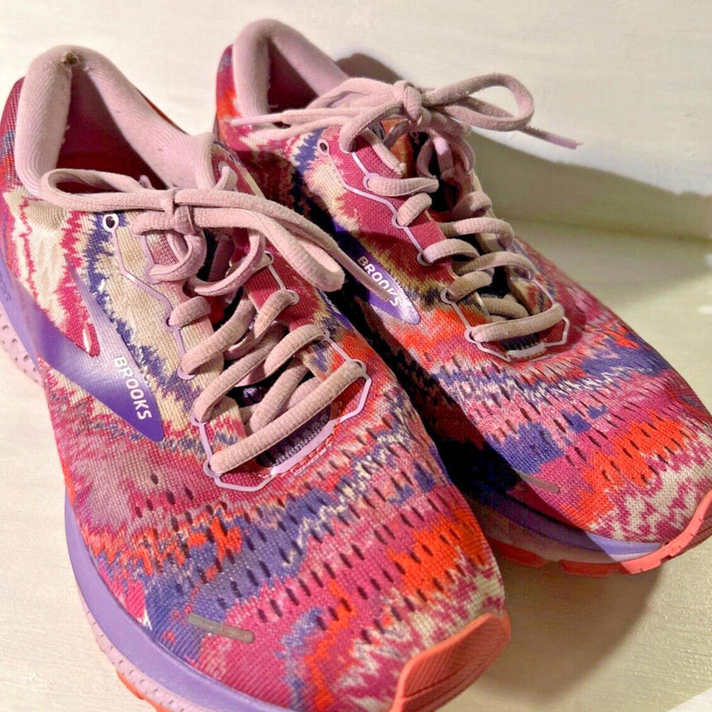Brooks Women's Pink Purple Orange Patterned Running Shoes